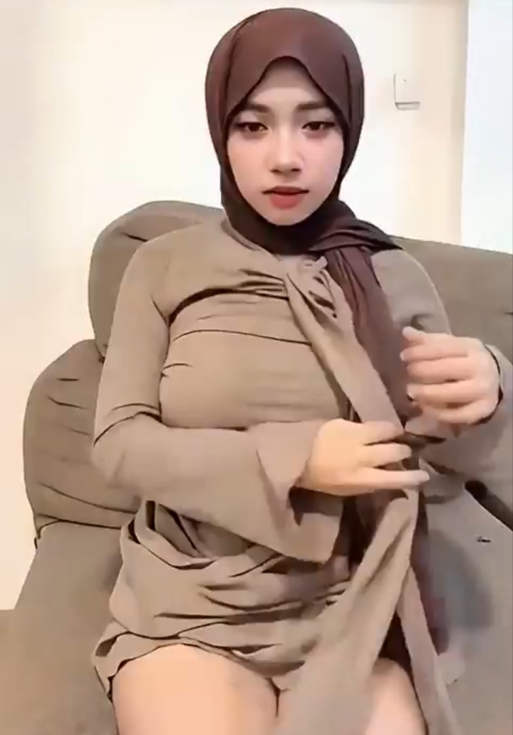 Tudung nakal twitter